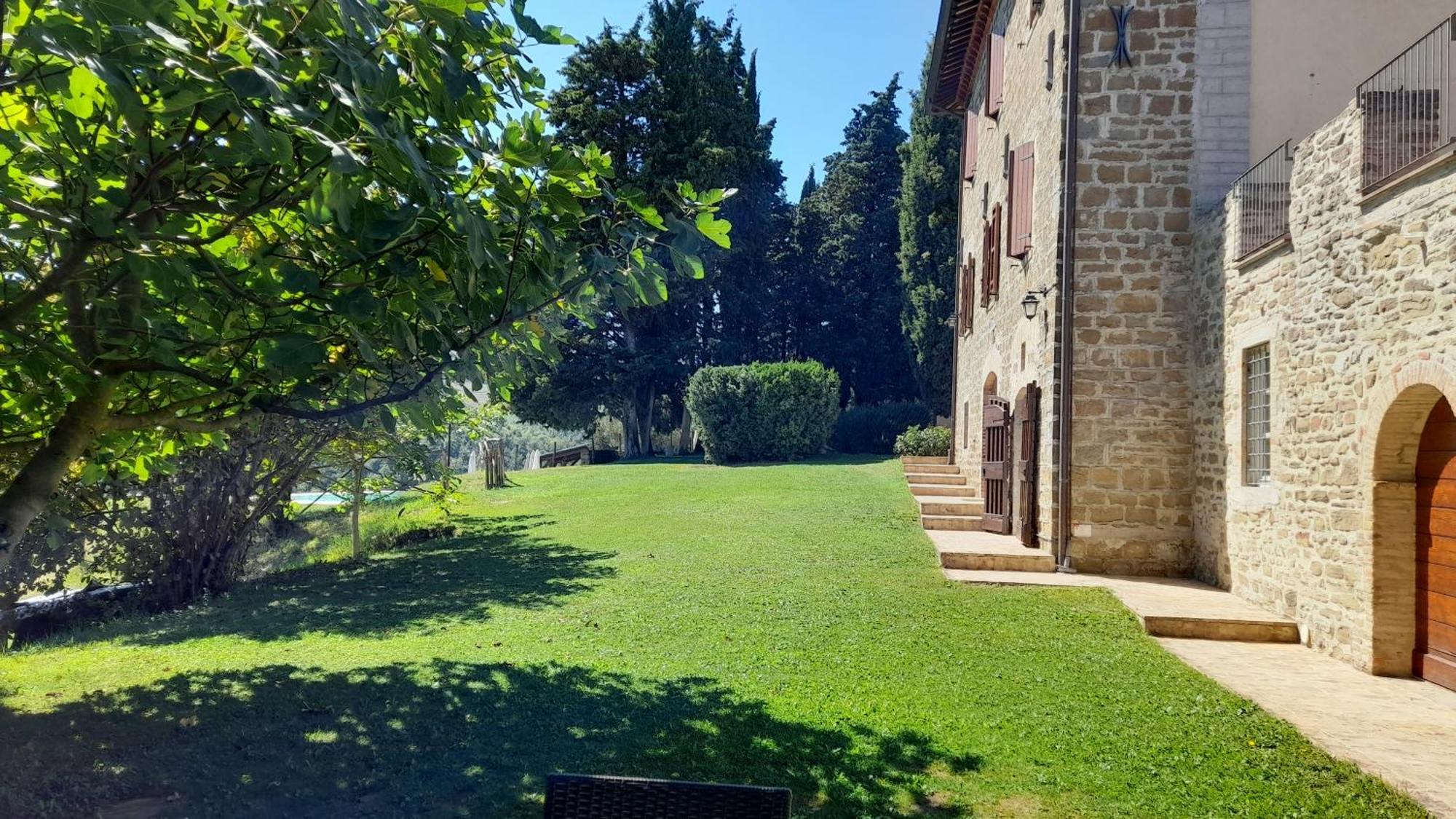 Antica Residenza Montereano Villa Gubbio Exteriör bild